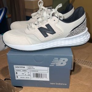 New Balance leopard sneakers